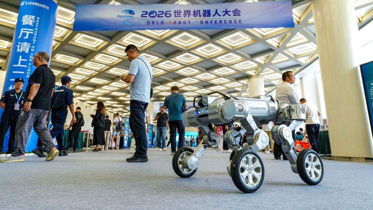 China's Galileo Robotics Unveils Galileo X 'Embodied Ground Mobility System'